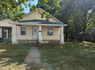 332 E Summit St, Bolivar, MO 65613