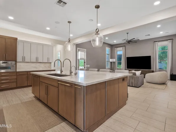3939 E ENCANTO Street, Mesa, AZ 85205