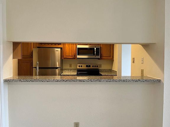 4th image of 2826 S Bartell Dr APT 25