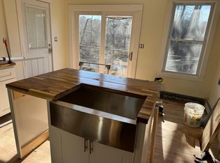 (Undisclosed Address), Riverhead, NY 11901