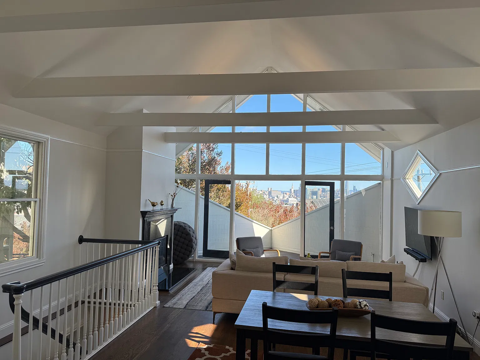 2 bed, 1500 sqft, $15,500 — Photo 4