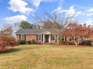2942 Springhaven Dr, Winston Salem, NC 27103