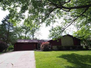 5219 W Arlington Park Blvd, Fort Wayne, IN 46835
