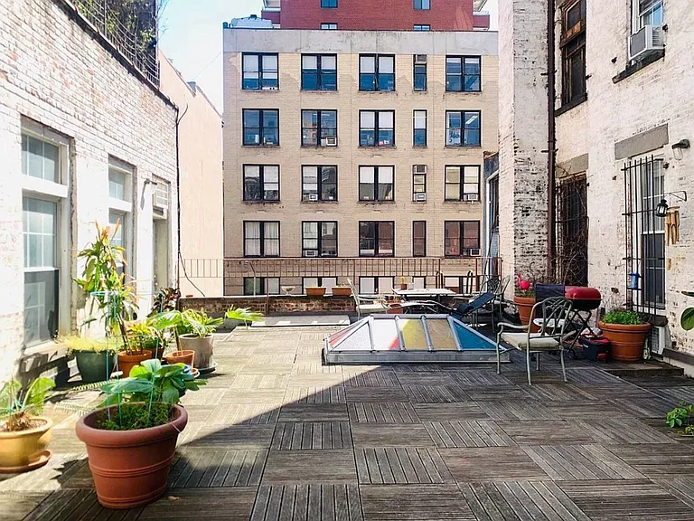 191 7th Ave #3N — Photo 9
