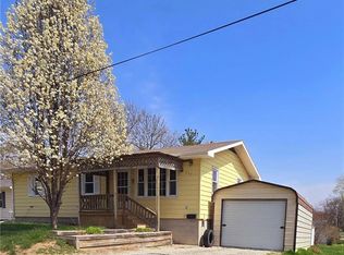 505 S 8th St, Tarkio, MO 64491