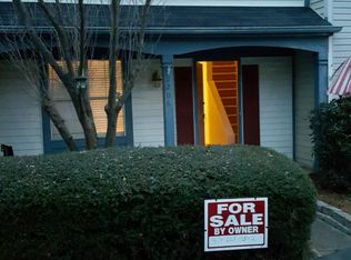 2206 Queen Anne Ct, Sandy Springs, GA 30350