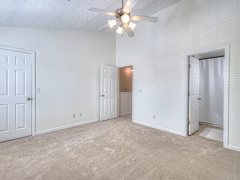 1846 Shaylin Loop — Photo 21