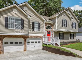 204 Sable Trace Dr, Acworth, GA 30102