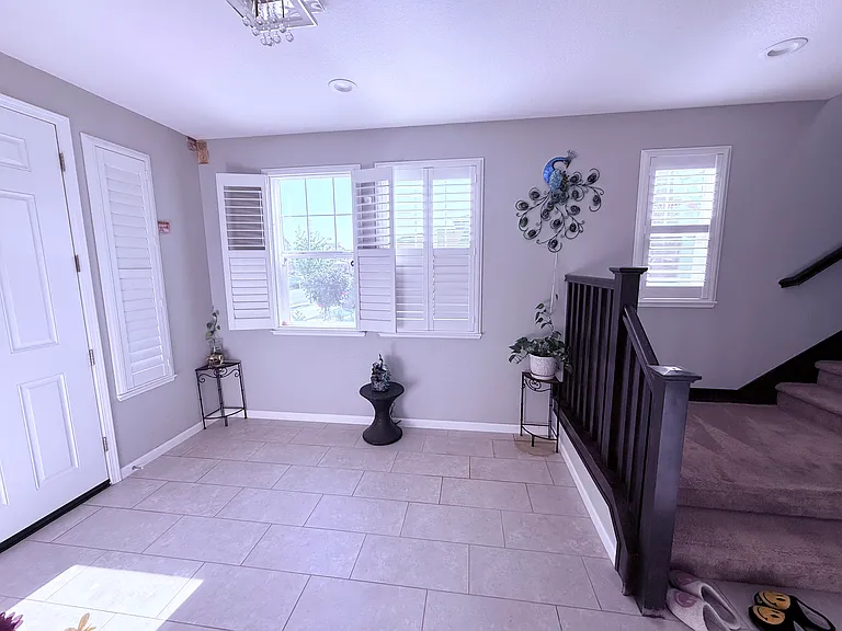 630 W Huntington Ave — Photo 28