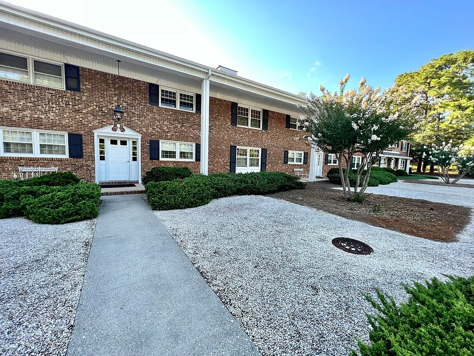 335 Driftwood Cir #A
