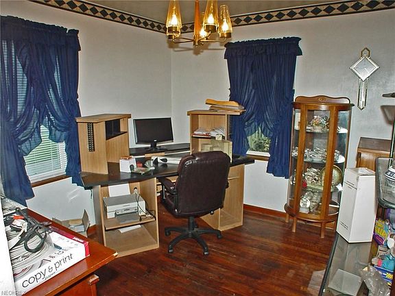 5th image of 214 Church Ave