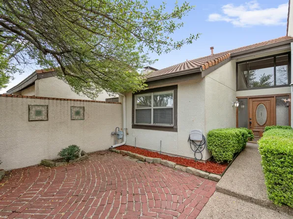9610 Glenacre Ln, Dallas, TX 75243