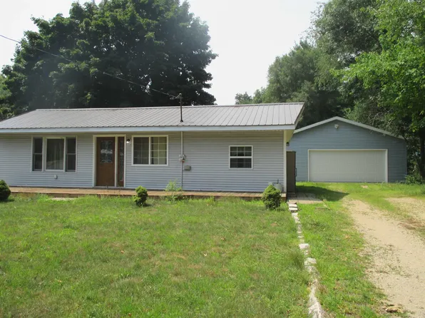 N3571 E Tomahawk Trl, Montello, WI 53949