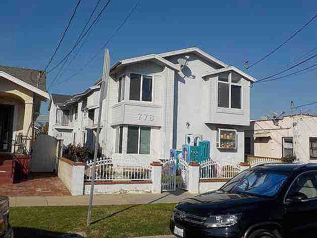1st image of 778 W 14th St
