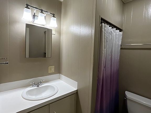 5th image of 610 Delhomme Ave APT 2H
