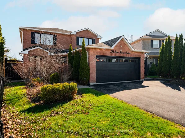 292 Lisa Marie Dr, Orangeville, ON L9W 4P4