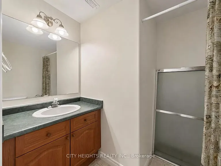 555 Grasslands Ct — Photo 32