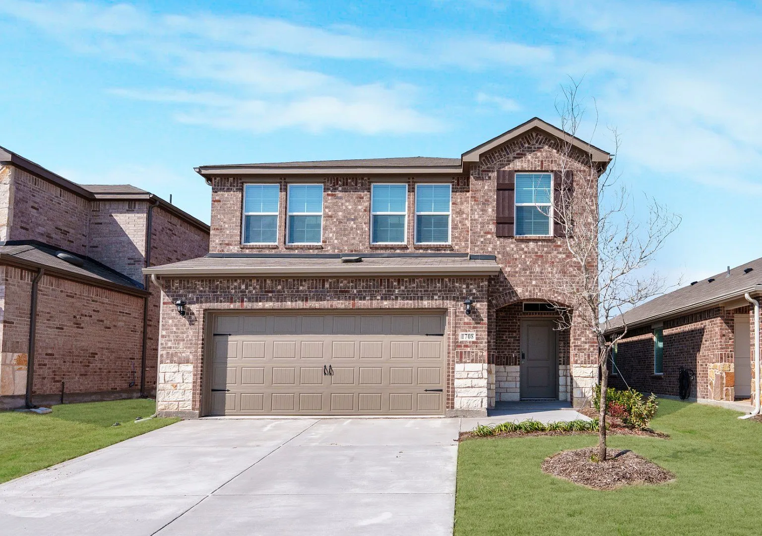 1708 Fawn Creek Dr — Photo 1