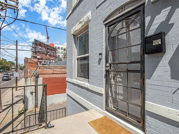 3rd image of 121 E 8th Avenue
