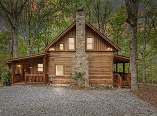 722 Yonah Mountain Rd, Cleveland, GA 30528