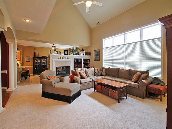 2nd image of 8655 Coriander Ln