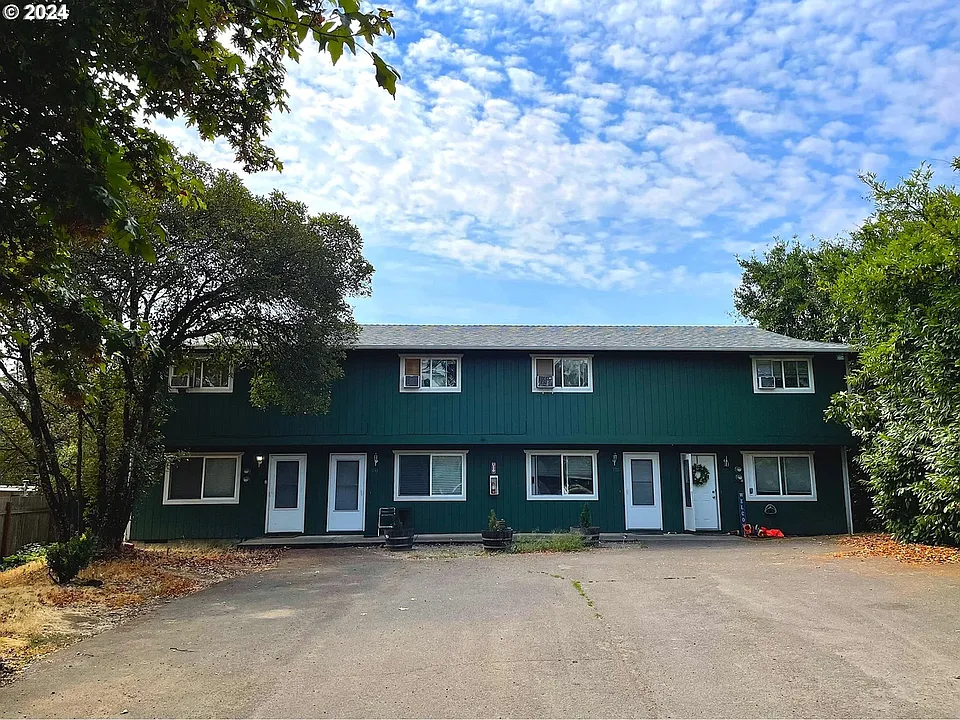 184 Salem Heights Ave SE #4