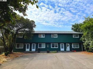 184 Salem Heights Ave SE #4, Salem, OR 97302