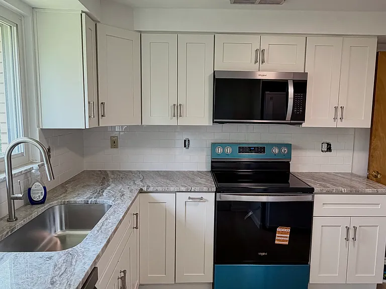 977 Vallevista Ave — Photo 6