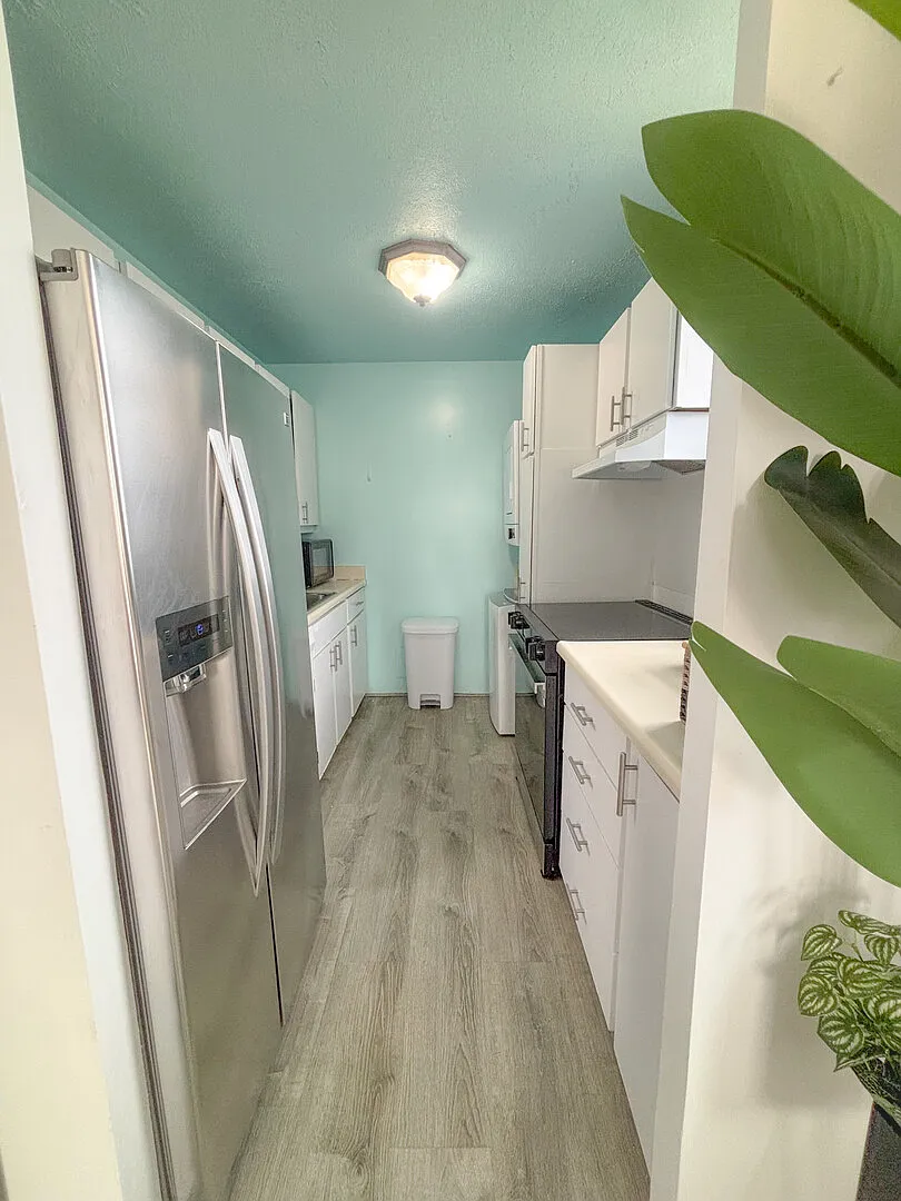 Cleghorn St — Photo 4
