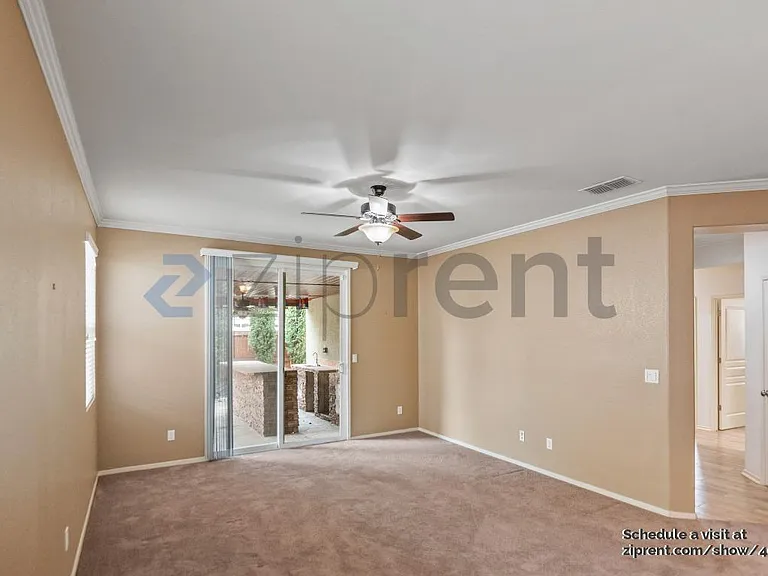 276 Colonial Trl — Photo 7