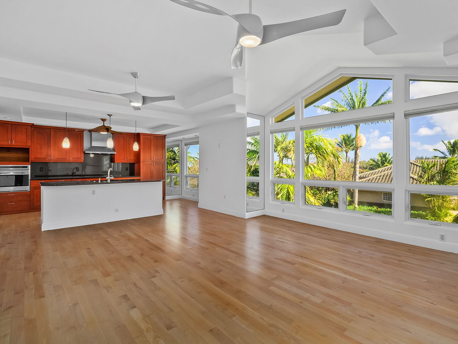 4100 Queen Emmas Dr APT 73