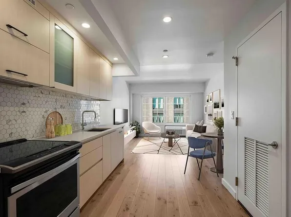 555 Waverly Avenue image 1 of 24