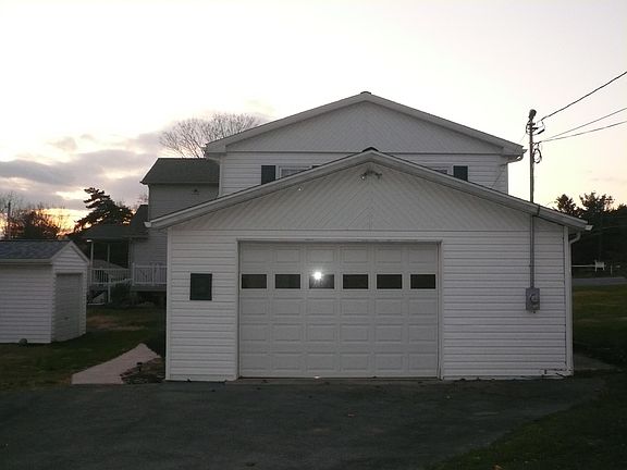 2nd image of 12 Elm Ave