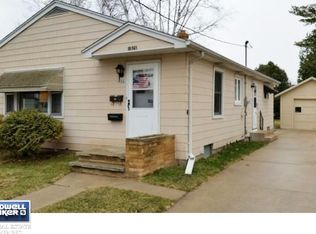 1926 N Superior St, Appleton, WI 54911