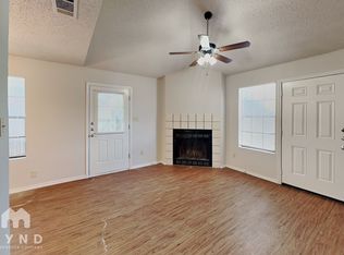 2214 Creekside Ln Unit B, Georgetown, TX 78626