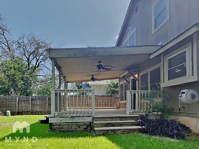 8709 Verona Trl — Photo 26