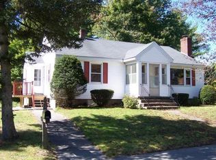 39 Pemberton Rd, Topsfield, MA 01983