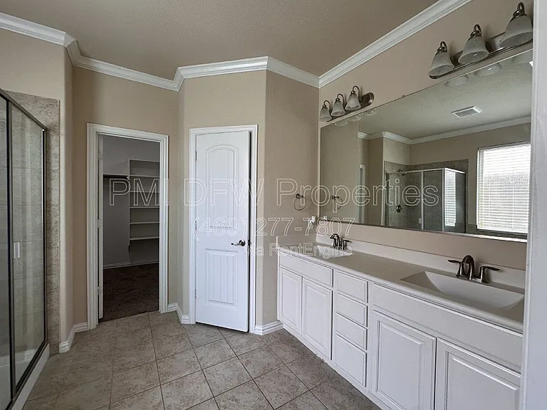 16612 Stillhouse Hollow Ct — Photo 13
