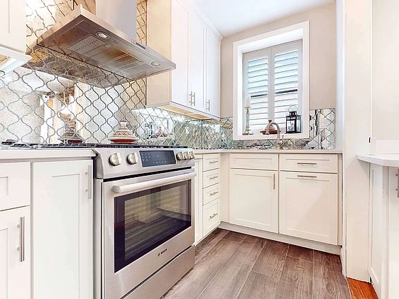 4th image of 571 Academy St APT 4B