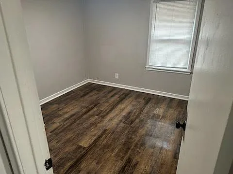 4518 Izard St #5 — Photo 7