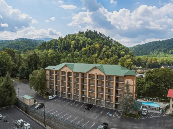 120 Bon Air Dr #2042, Gatlinburg, TN 37738