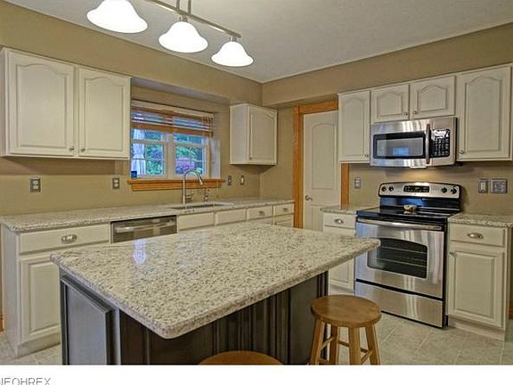 2nd image of 4656 Spinnaker Ct