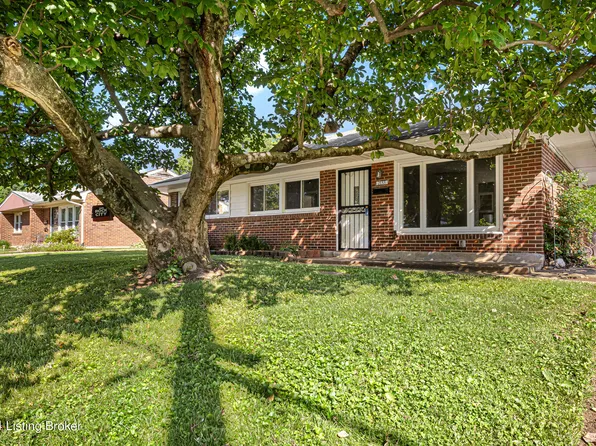 2133 Peabody Ln, Louisville, KY 40218
