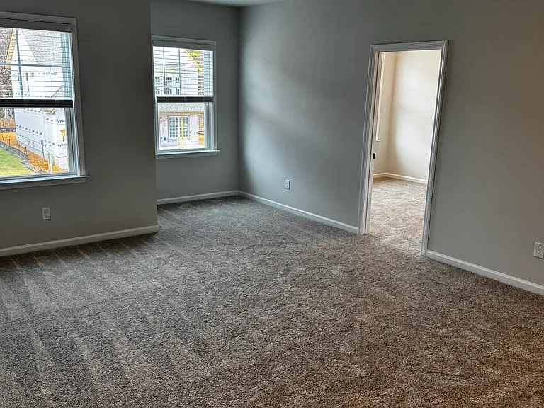 130 Highpointe Dr — Photo 26
