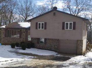 553 W Evergreen Ln, Catawissa, PA 17820