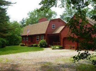 33 Kennedy Rd, Foster, RI 02825