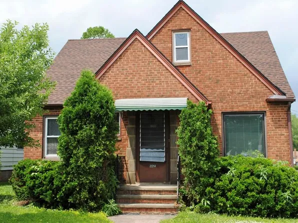 11425 McCracken Rd, Garfield Heights, OH 44125