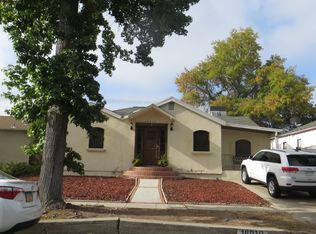 18010 Martha St, Encino, CA 91316