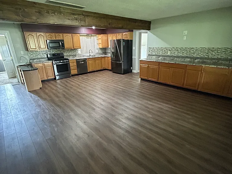8717 Maze Rd — Photo 3