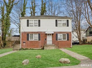 17 Artic St #1, Greenwich, CT 06830